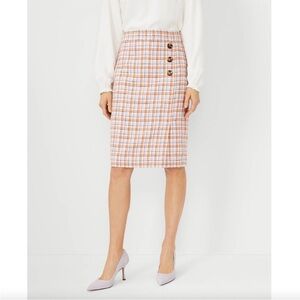 Ann Taylor Plaid Side Button Pencil Skirt Size 2